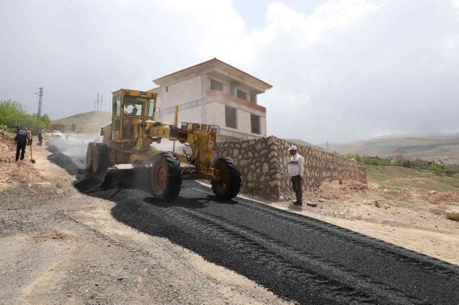 Battalgazi Yıldıztepe’de Asfaltlama Çalışmaları