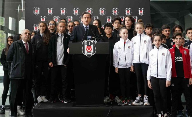Beşiktaş’ta Geleneksel Bayramlaşma Töreni Yapıldı