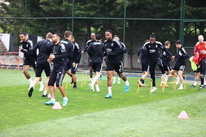 Beşiktaş’ta Fenerbahçe Maçı Hazırlıkları Başladı