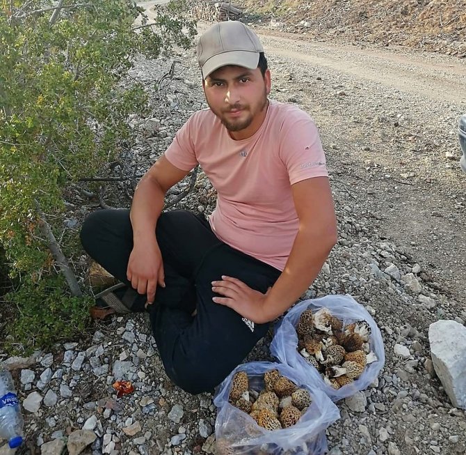 Kuzugöbeği Avcıları Bayramda İş Başında
