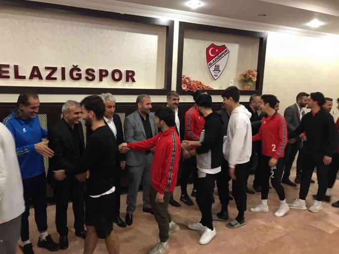 Elazığspor’da Bayramlaşma Töreni Yapıldı