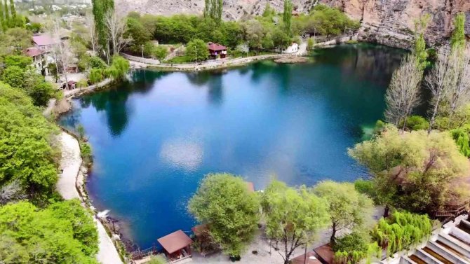 Saklı Cennet ‘Yedigöller’ De Büyüleyici Manzara