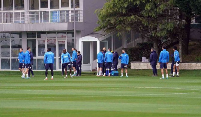 Fenerbahçe, Beşiktaş Derbisi Hazırlıklarını Sürdürdü