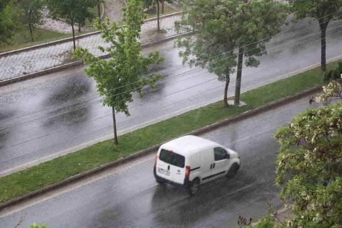 Kahramanmaraş’ta Yağmur Etkili Oldu