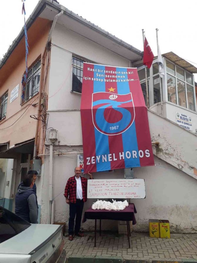 Trabzonspor Şampiyon Olunca 41 Poşet Yumurta Dağıttı