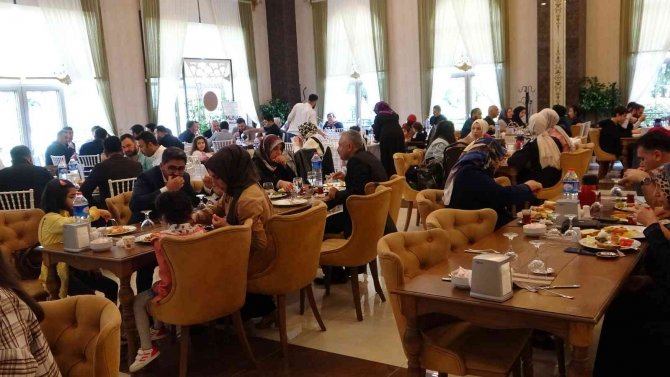 Malatya’da Müsi̇ad Üyeleri Bayramlaştı