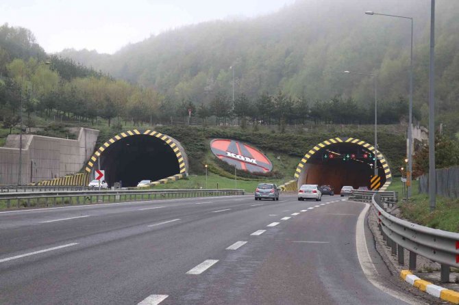 Tatilcilerin Bayram Dönüş Yolculuğu Başladı