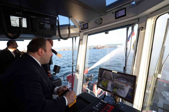 Bakan Varank: “Türkiye Geçen Yıl 2 Milyar Dolarlık Gemi İhracatına İmza Attı”