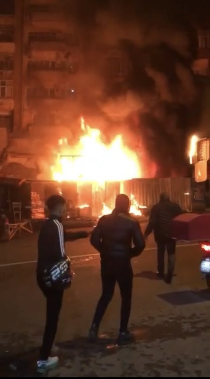 Şişli’de Korkutan Yangın