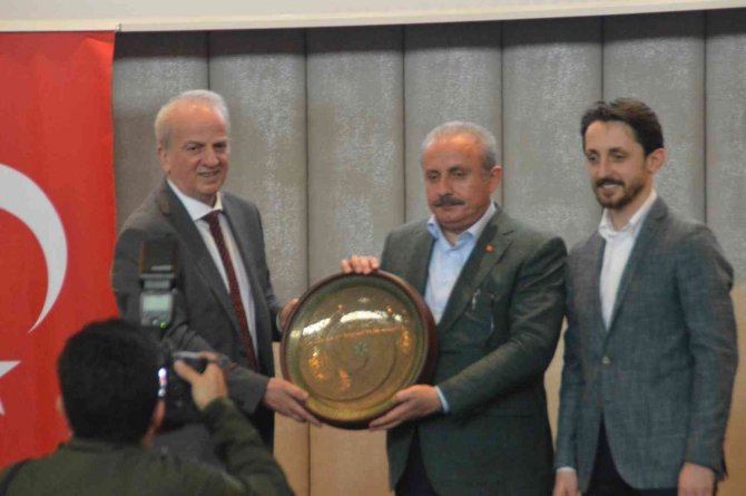 Tbmm Başkanı Şentop: "Göç Küresel Bir Sorun Ve Biz Bunun Başlangıç Aşamalarındayız”