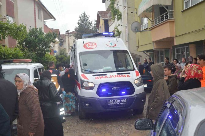 Engelli Genç Yangında Hayatını Kaybetti