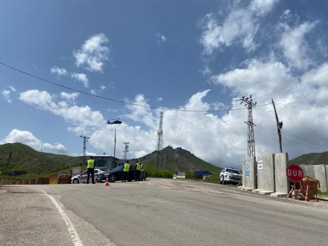 Tunceli’de Helikopterli Trafik Denetimi