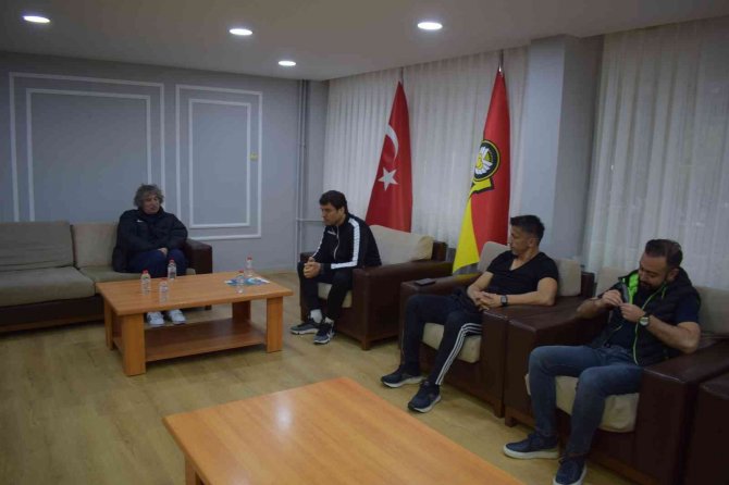 Yeni Malatyaspor’da Bayramlaşma Töreni