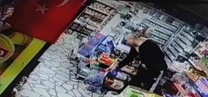 Bayram İçin Aldığı Kıyafetler Çalındı