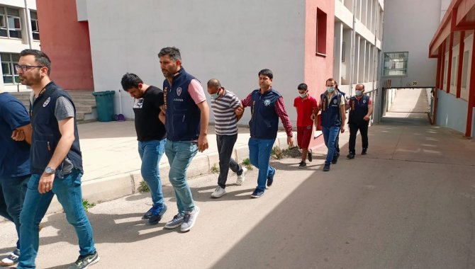 Para Kazandırma Vaadiyle 257 Bin Lira Dolandırıldı