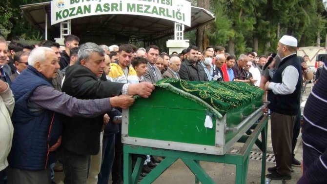 Kanlı Pusuda Öldürülen Marangoz Son Yolculuğuna Uğurlandı