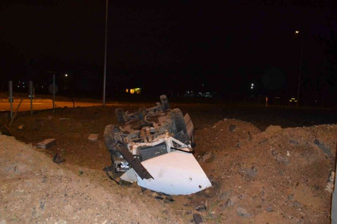 Alkollü Sürücü Takla Atan Otomobilden Burnu Bile Kanamadan Çıktı