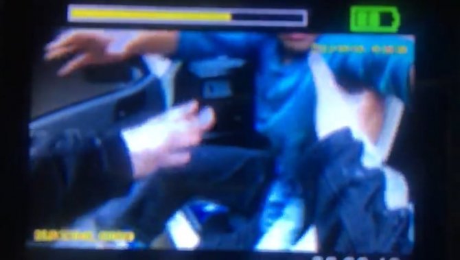 Göle Dönen Alt Geçitte Mahsur Kalan Çocuk, Polis Tarafından Kurtarıldı