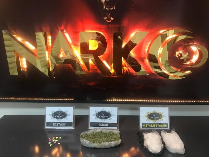 Ağrı’da Uyuşturucu Tacirlerine Geçit Yok