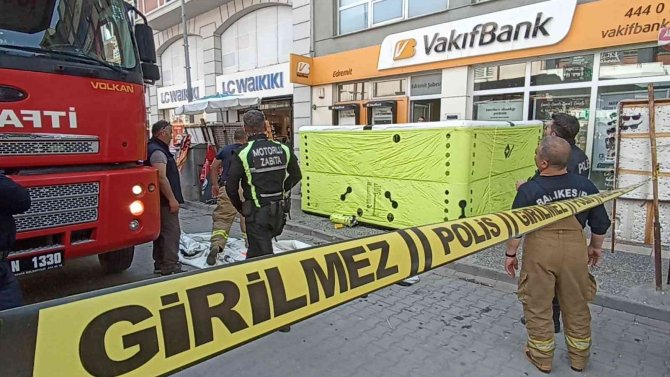 Vatandaşlar İntihar Girişimini Film Gibi İzledi
