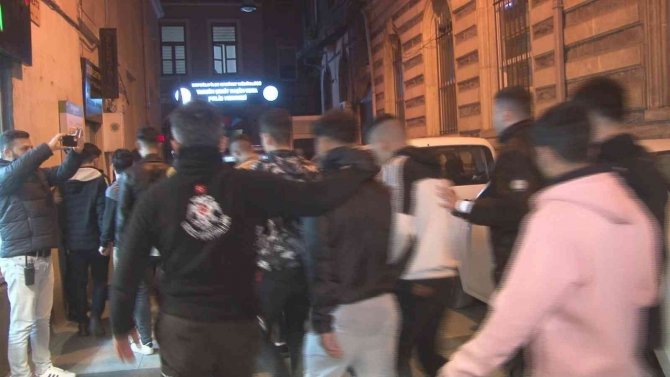 Beyoğlu’nda Düzensiz Göçmen Operasyonu