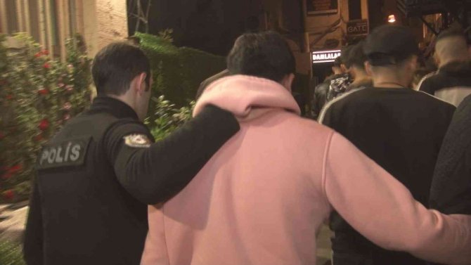 Beyoğlu’nda Düzensiz Göçmen Operasyonu