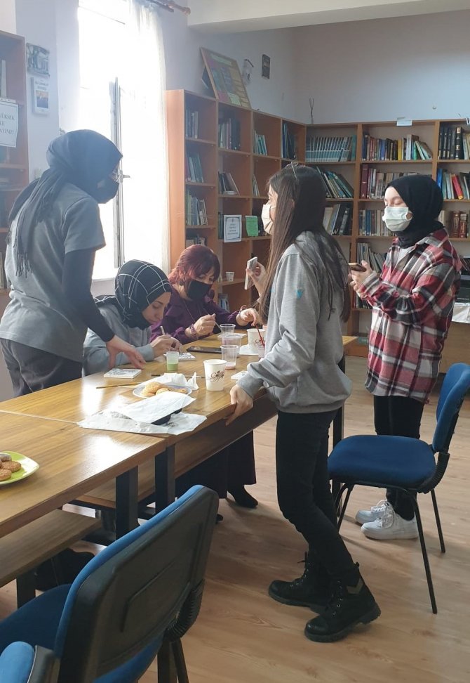 Bursa, ‘Tarihten Gelen Kültür’le Avrupa’ya Taşındı