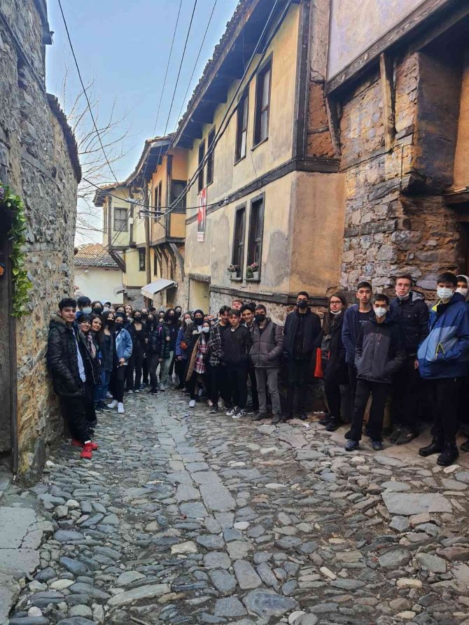 Bursa, ‘Tarihten Gelen Kültür’le Avrupa’ya Taşındı
