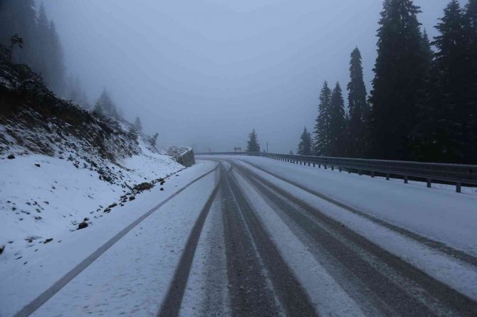 Ilgaz Dağı’nda Mayıs Ayında Kar Sürprizi