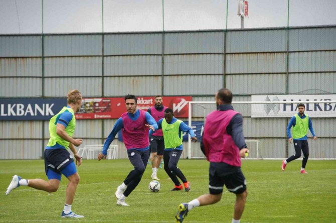 Çaykur Rizespor’da, Yeni Malatyaspor Maçı Hazırlıkları Sürüyor
