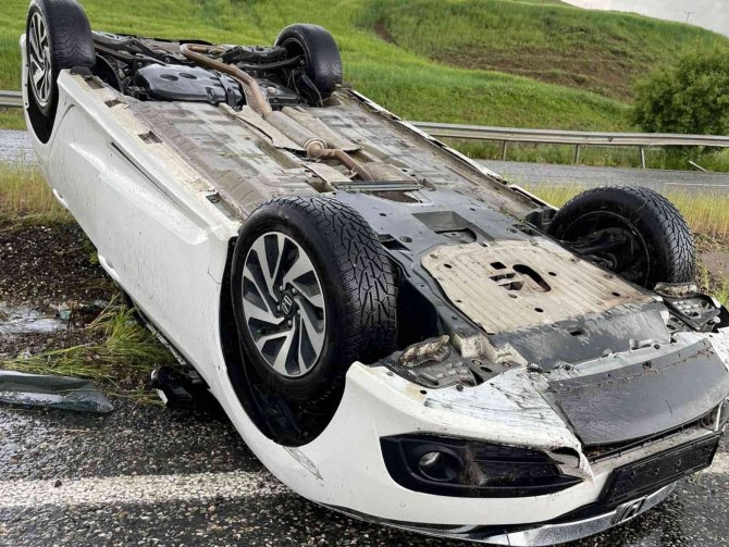 Diyarbakır’da Yağışlar Kazaya Neden Oldu: 6 Yaralı