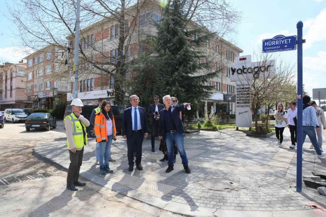 Aski̇’den Hürriyet Caddesi’nde Su Taşkınlarına Son Verecek Çalışma