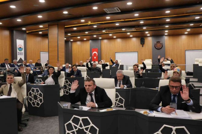 İ̇lkadım Belediye Meclisi’nden 3 Milyon 250 Bin Tl’lik Kredi Talebine ‘Ret’