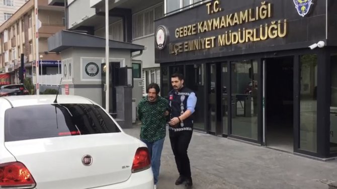 Tartıştığı Kişiyi Bıçaklayarak Yaralayan Şahıs Yakalandı