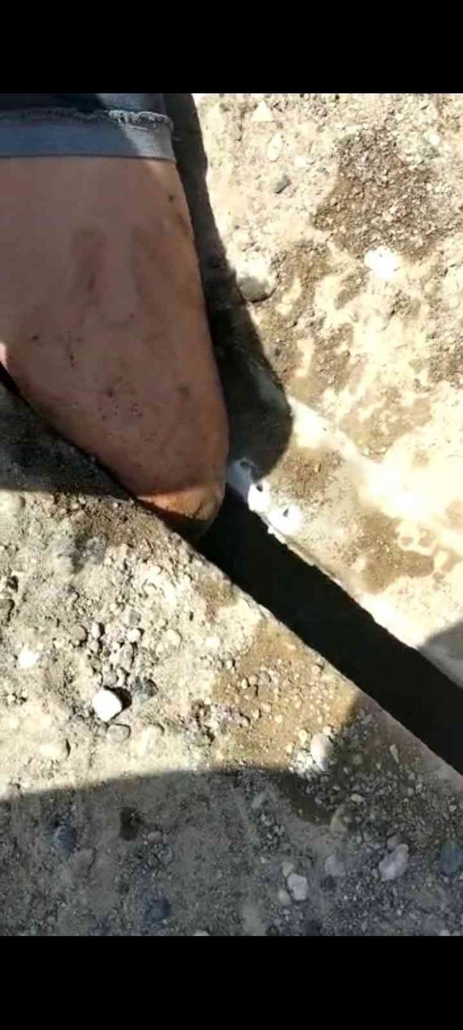 Köprüde Ayağı Sıkışan Kadını İtfaiye Kurtardı