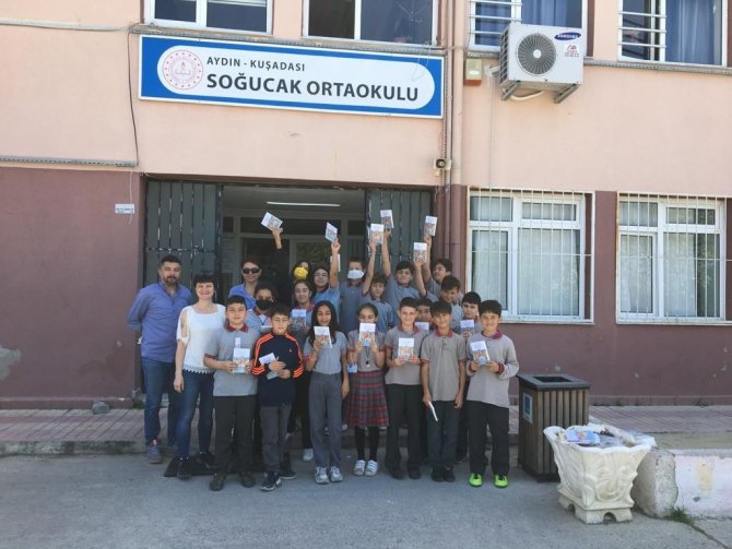 Kuşadalı Minik Okurlar Sevdikleri Yazarlarla Buluşacak