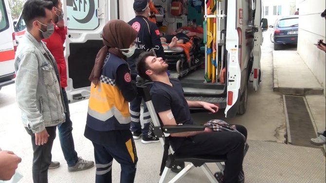 Kütahya’da Aynı Aileden 3 Kişi Evde Baygın Halde Bulundu