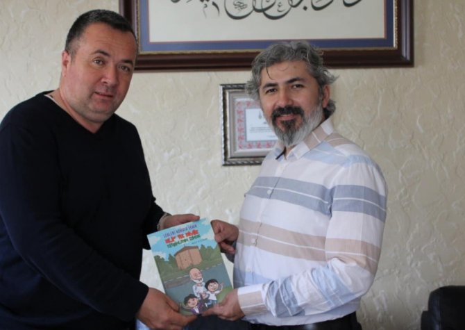 "Leblebi Kokulu Şehir" Kitap Severler İle Buluştu
