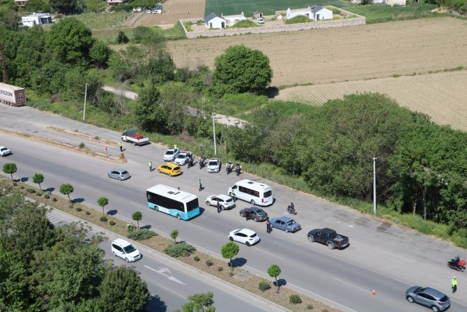 Bayram Dönüşü Trafiğine Helikopterli Denetim