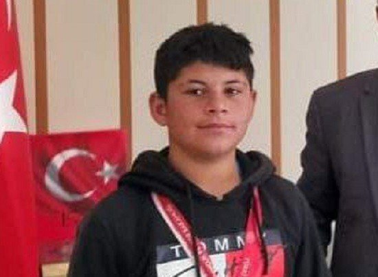 Genç Sporcu Trafik Kazasında Hayatını Kaybetti