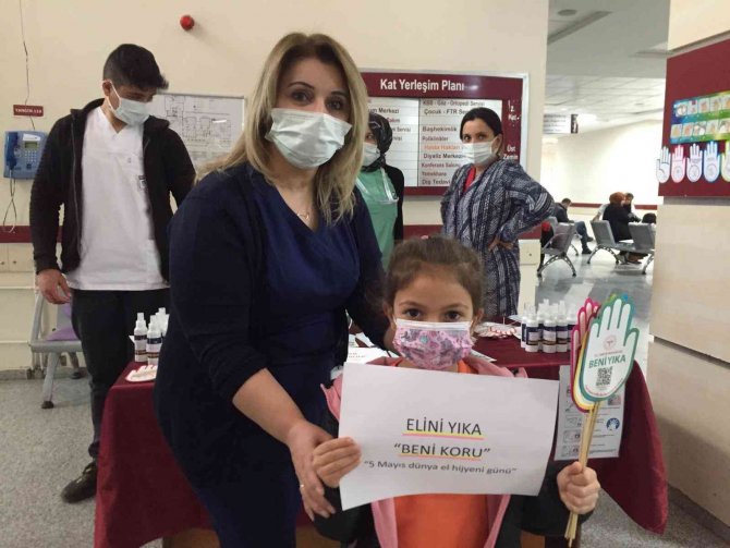 Oltu Devlet Hastanesi’nden "Dünya El Hijyeni" Standı