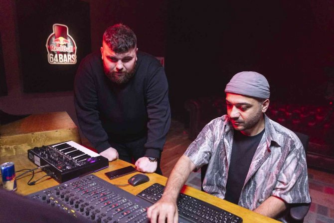 Critical Ve Da Poet, Red Bull 64 Bars Serisi’nin Yeni Konukları Oldu