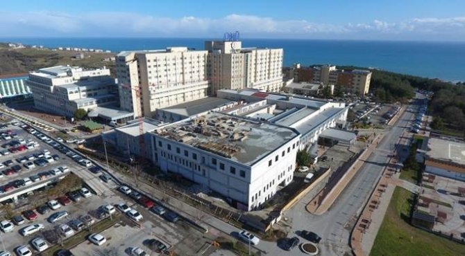 Omü Acil Servis Ek Bina İnşaatında Yüzde 56’sı Yapıldı