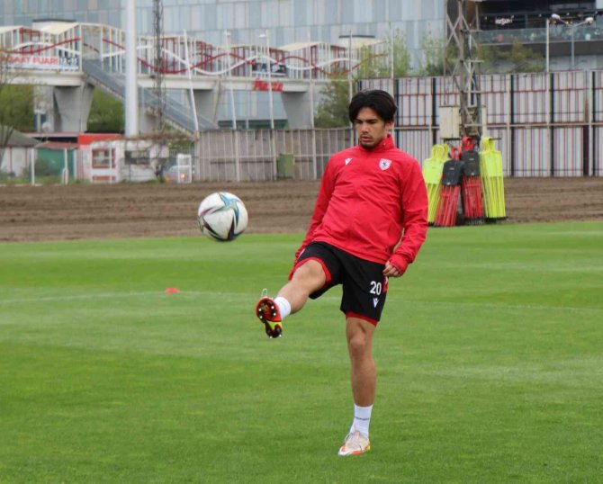 Yücel Uyar: “Görülen Play-off Işığına Göre Yürümek İstiyoruz”