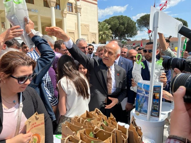 Tarım Ve Orman Bakanı Kirişci: “Çiçek İhracatından 121 Milyon Dolar Gelir Elde Ettik”