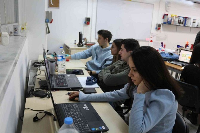 B-dispate Teknofest’ten 100 Tam Puan Aldı