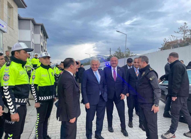 Yıldırım, Bölge Trafik İ̇stasyon Amirliğini Ziyaret Etti