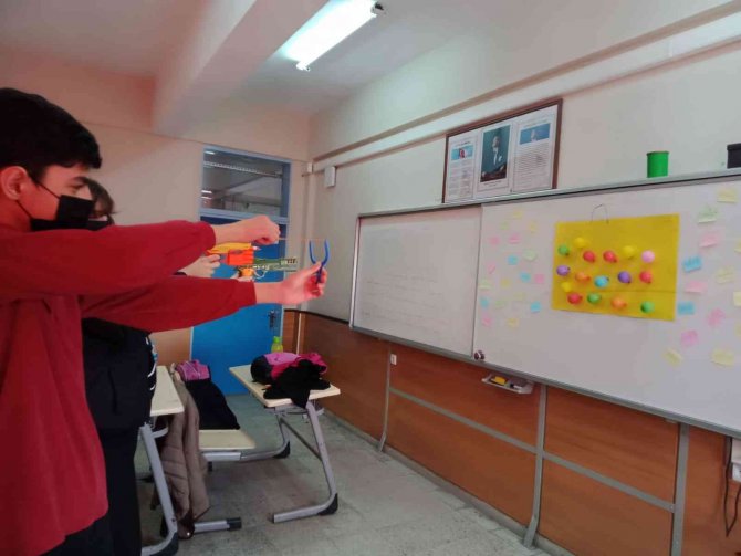 Öğrenciler Renklerle Daha Etkili Öğrenecek