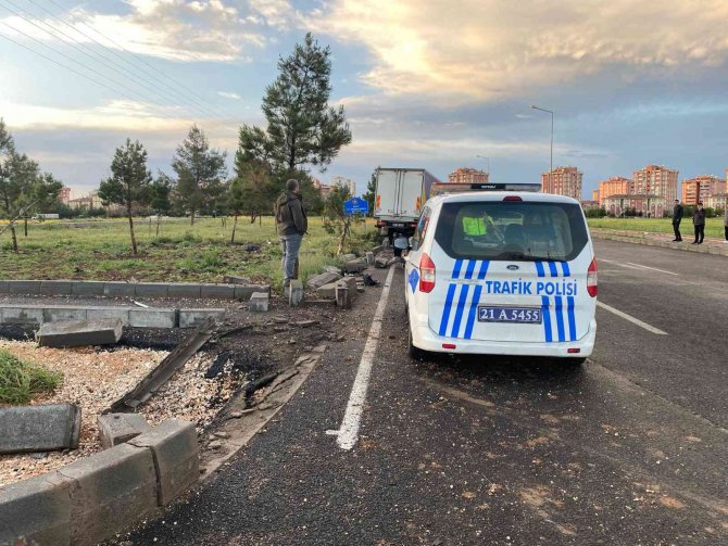Diyarbakır’da Trafik Kazası: 2 Ölü, Ağır 2 Yaralı