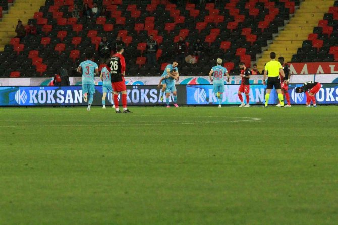 Spor Toto Süper Lig: Gaziantep Fk: 1 - Kayserispor: 1 (İ̇lk Yarı)